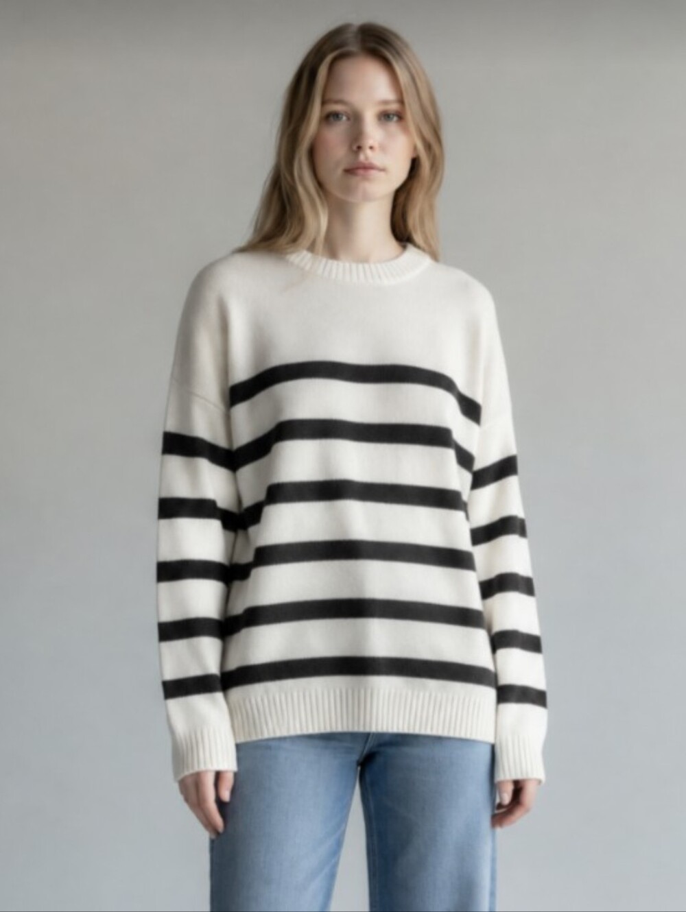 NWOT! FRENCH CONNECTION! WHITE/BLACK STRIPES KNIT DROPPED TAIL CREW SWEATER! L